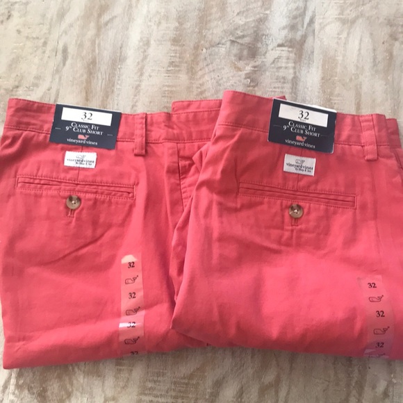 Vineyard Vines Classic Fit 9” Club Short {Red} 32 - Picture 2 of 6